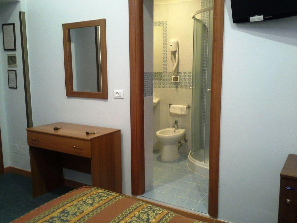 Hotel Stella โรม ภายนอก รูปภาพ