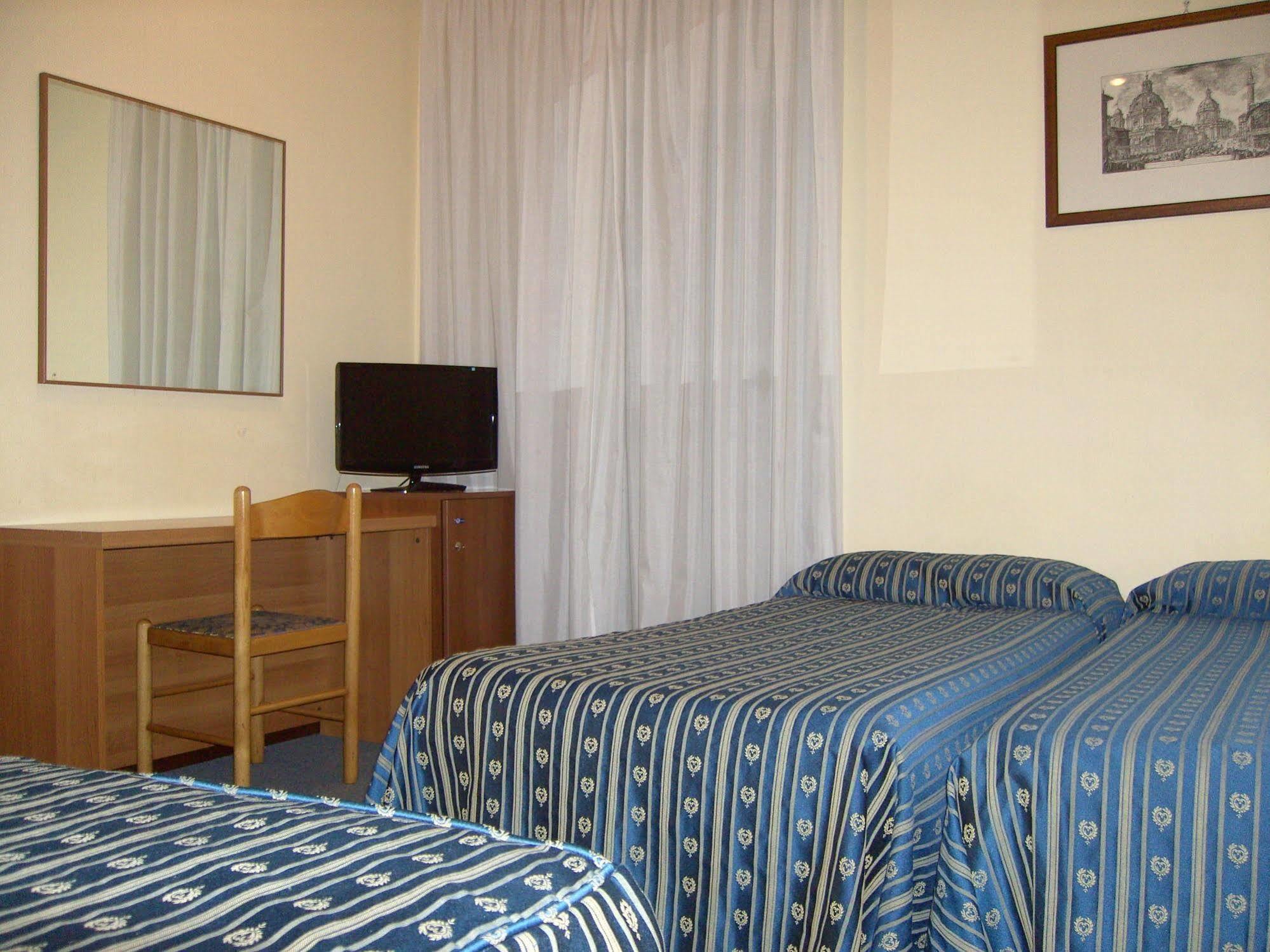 Hotel Stella โรม ภายนอก รูปภาพ